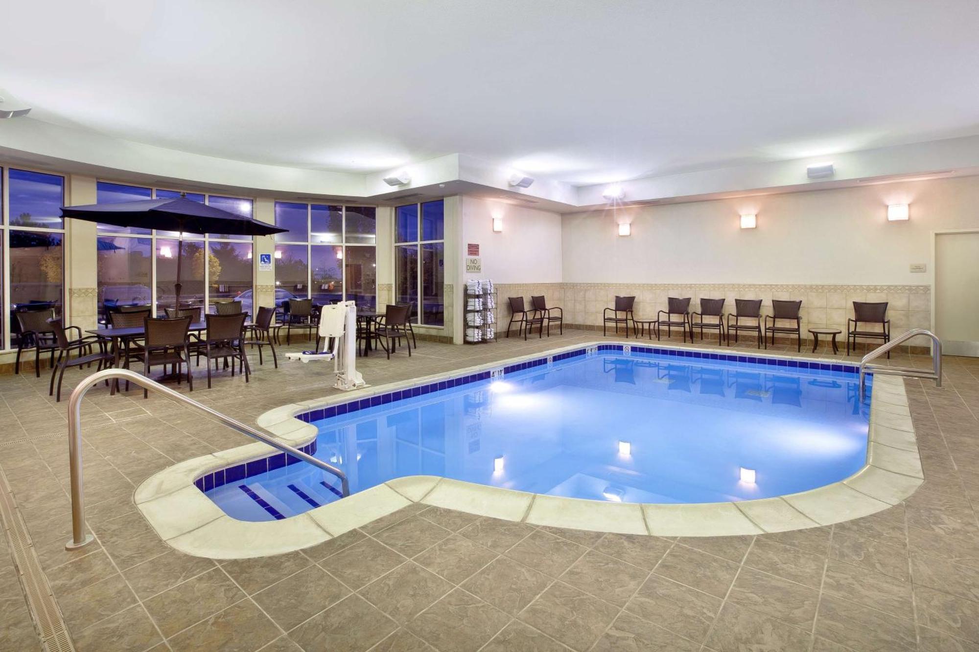 Hilton Garden Inn Detroit/Novi Buitenkant foto