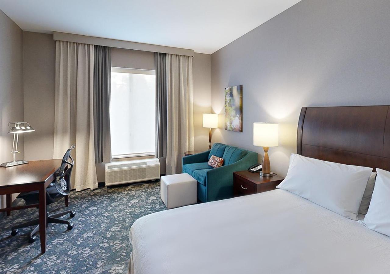 Hilton Garden Inn Detroit/Novi Buitenkant foto